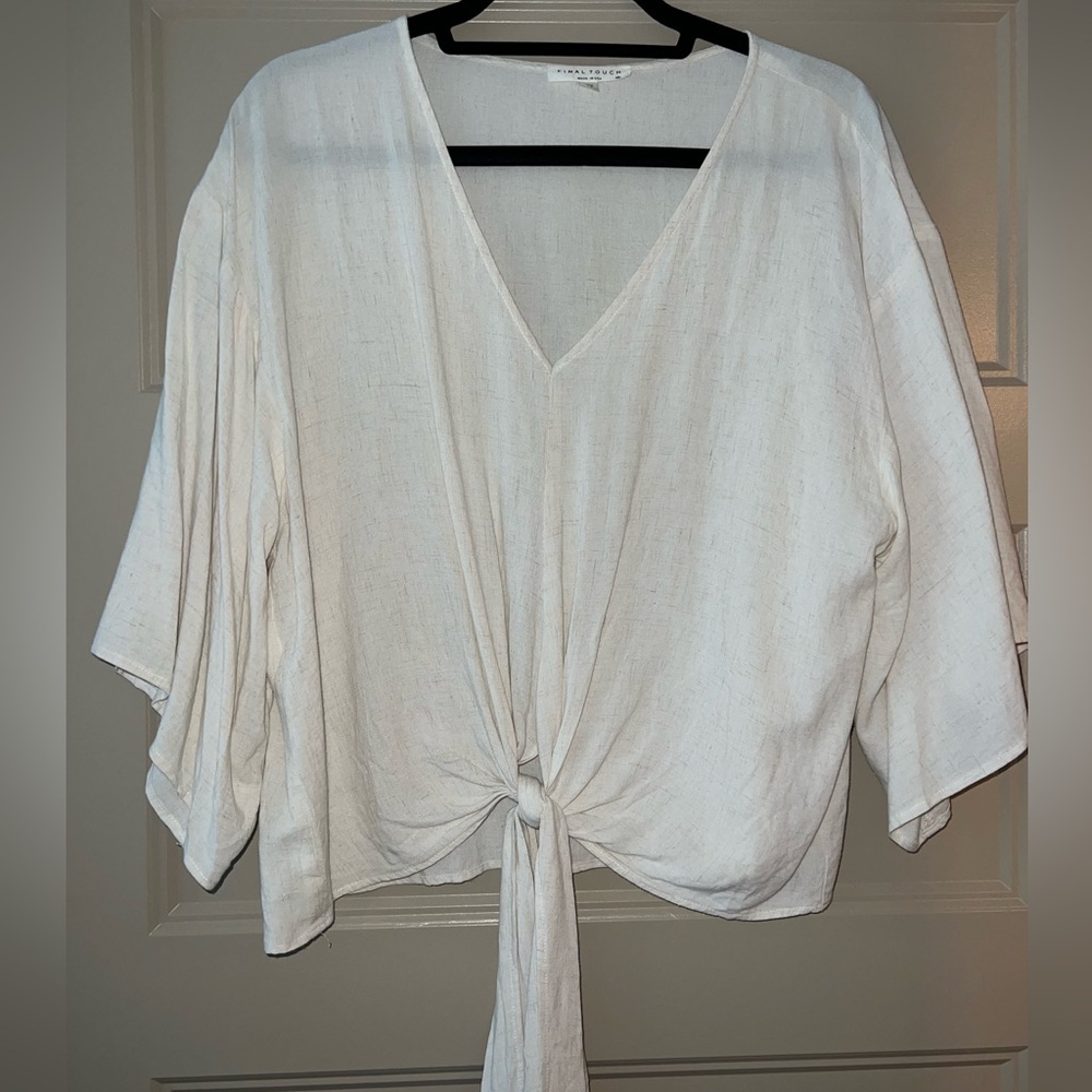 Tan linen short sleeve shirt with tie in front, women’s M, Final Touch